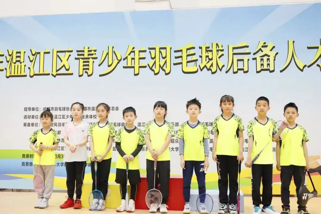 为什么团队合作对篮球技能发展至关重要_1